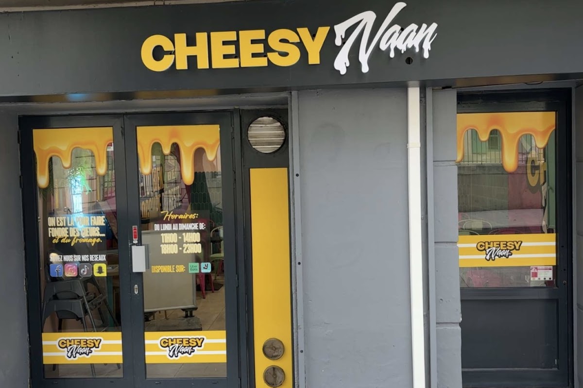 Cheesy Naan BEZIERS