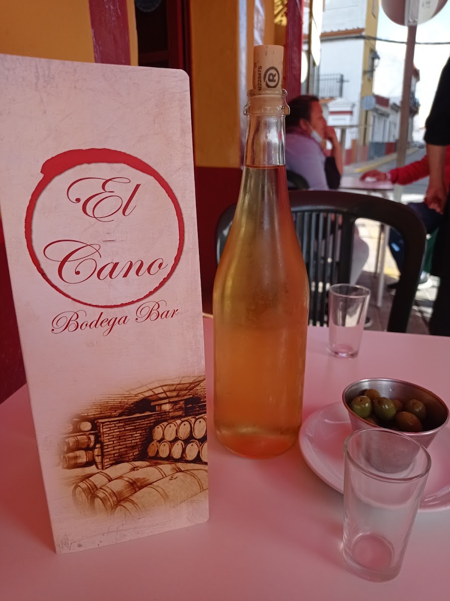 Bodega Bar El Cano Photo 5
