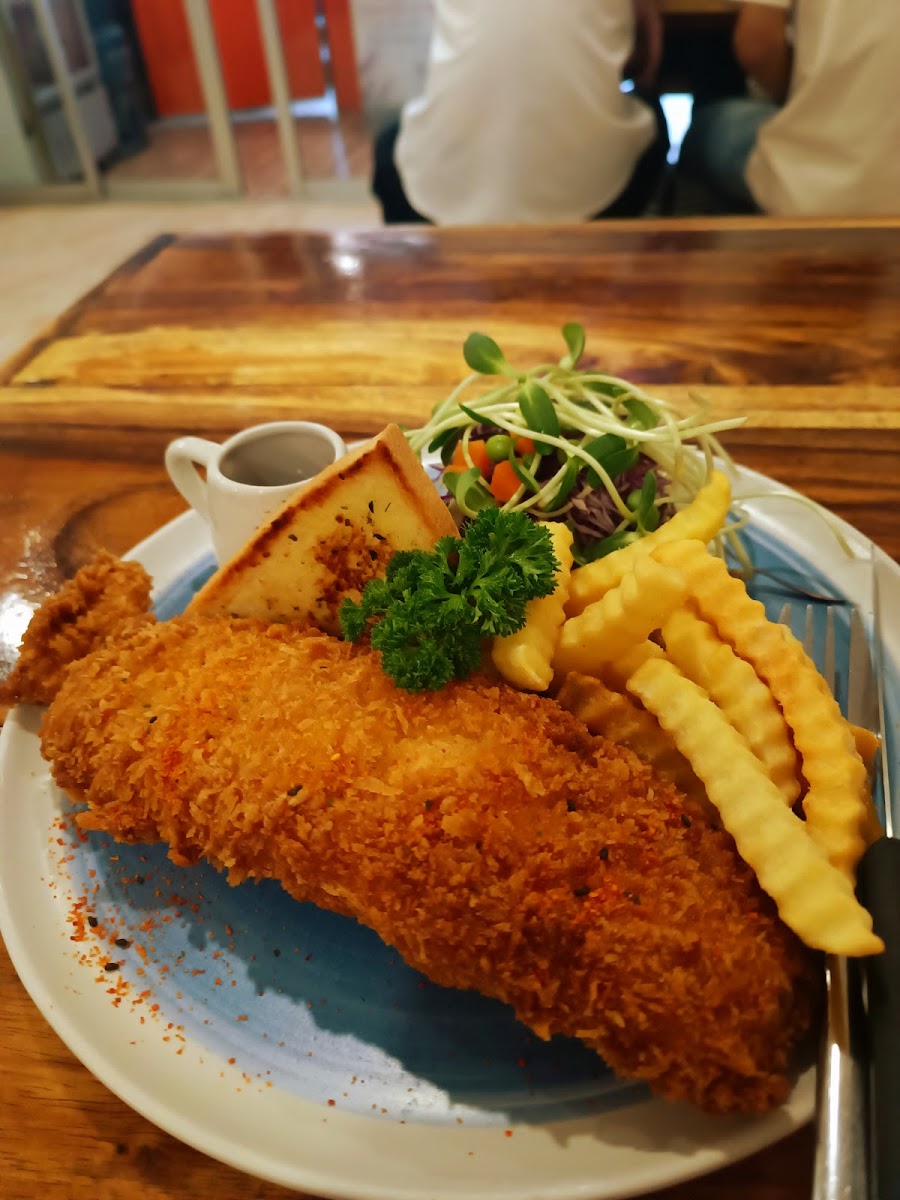 MOM KITCHEN ม.กรุงเทพ รังสิต Photo 10