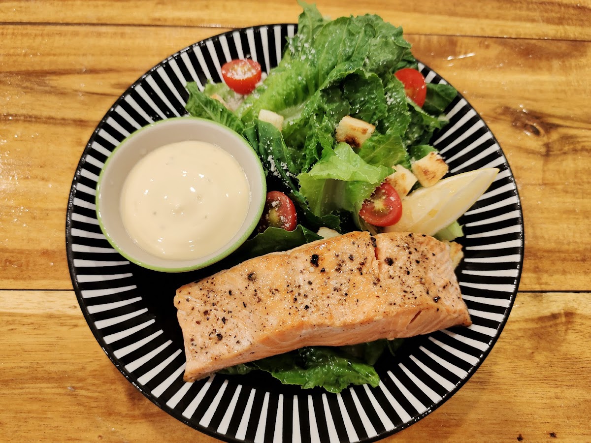 MOM KITCHEN ม.กรุงเทพ รังสิต Photo 4
