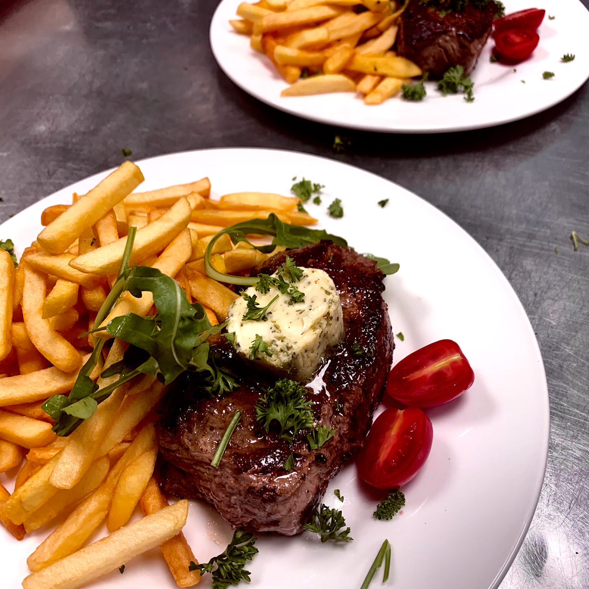 AusZeit Restaurant und Biergarten Photo 6