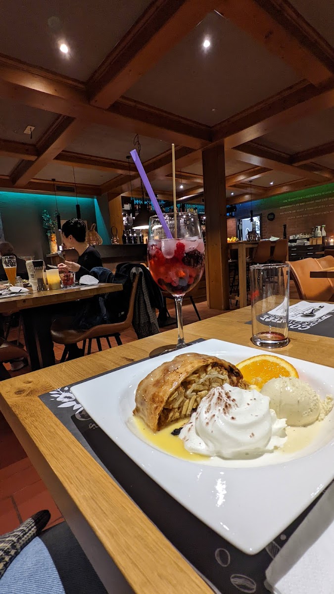 AusZeit Restaurant und Biergarten Photo 7