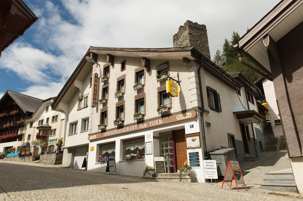 Gasthaus Pizzeria zum Turm Photo 3
