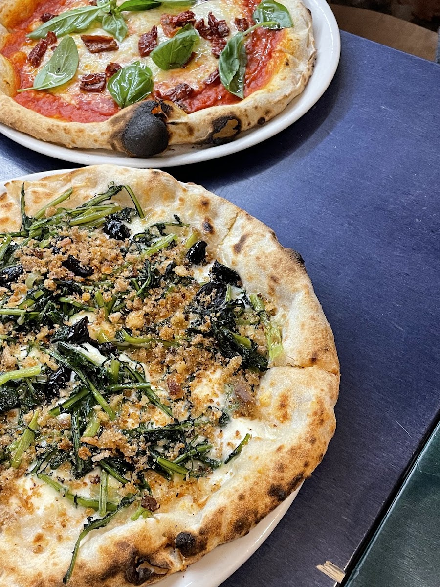 Pizzeria Bio In un angolo di mondo... Photo 3