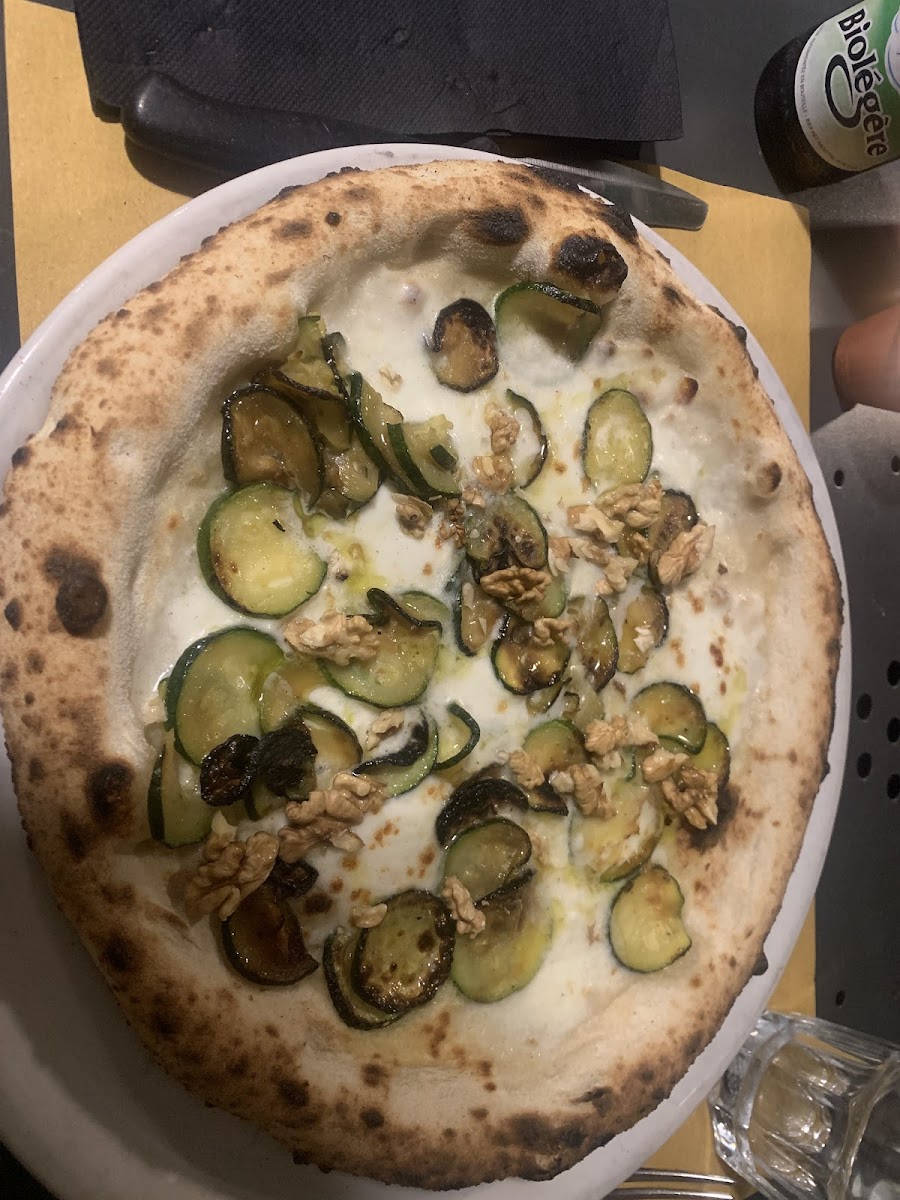 Pizzeria Bio In un angolo di mondo... Photo 5