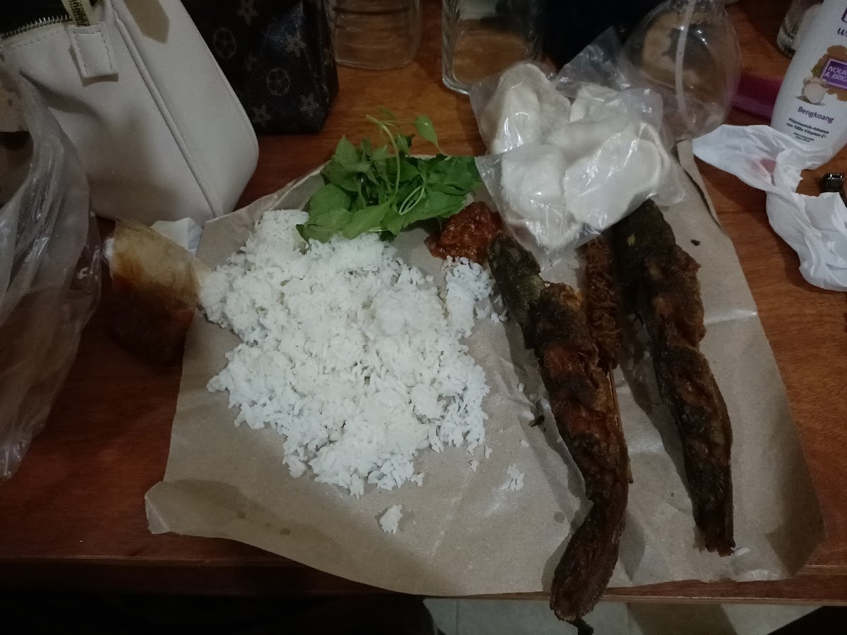 Warung Penyet Sidomukti Photo 10