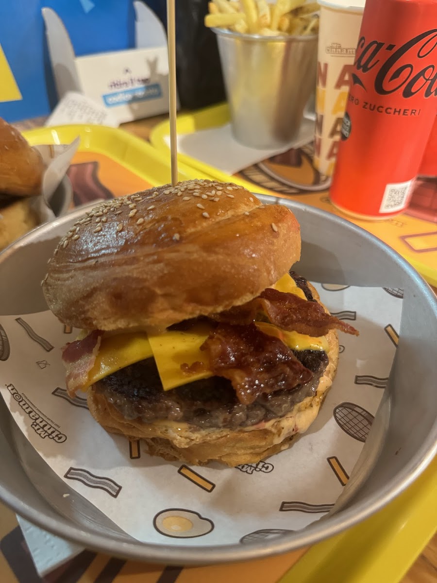 Mr. Cinnamon Burger Photo 6