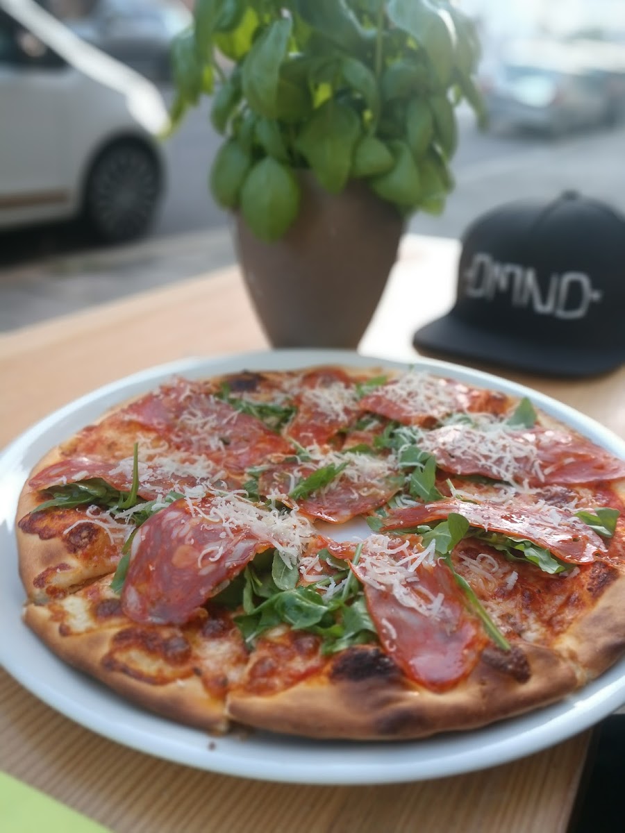 Pizza Roberto (auch Vegan) Regional Photo 6