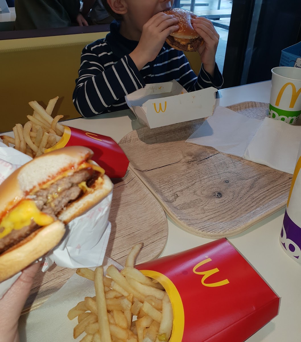 McDonald's Curtatone Photo 6
