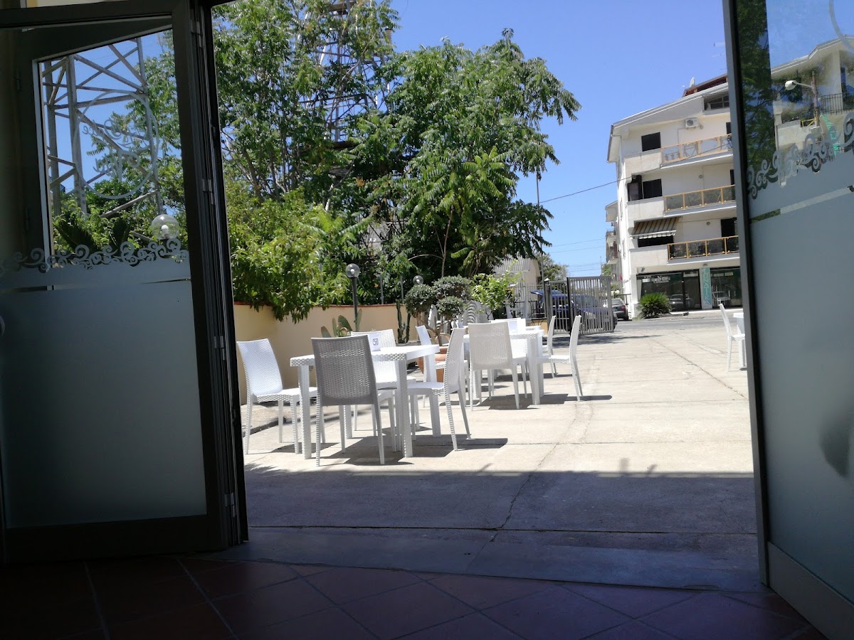The sweet life Photo 3