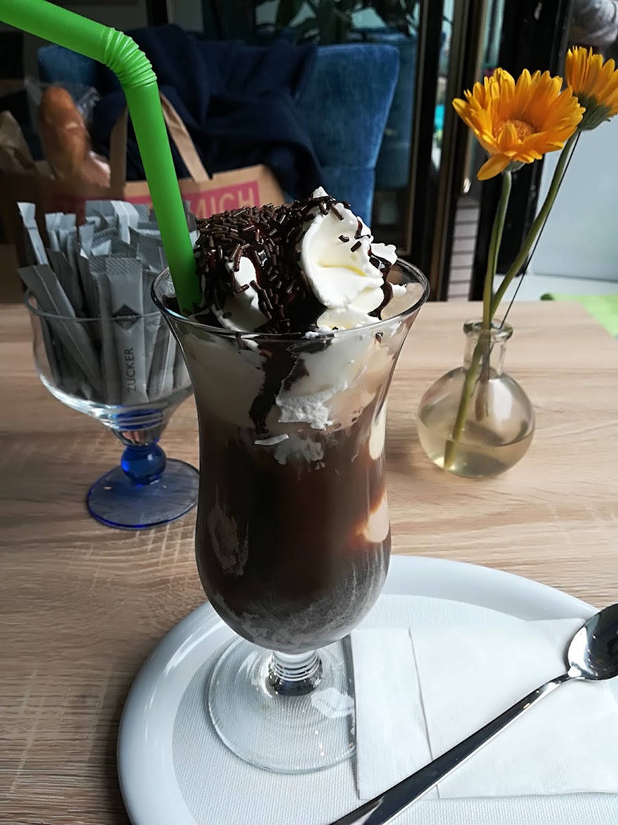 Eiscafe Papatya Photo 7