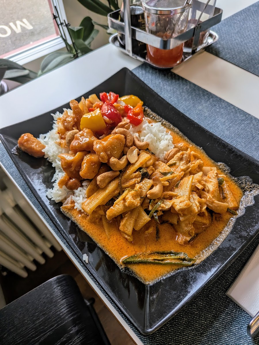 Rag Thai Imbiss und Take Away Photo 2