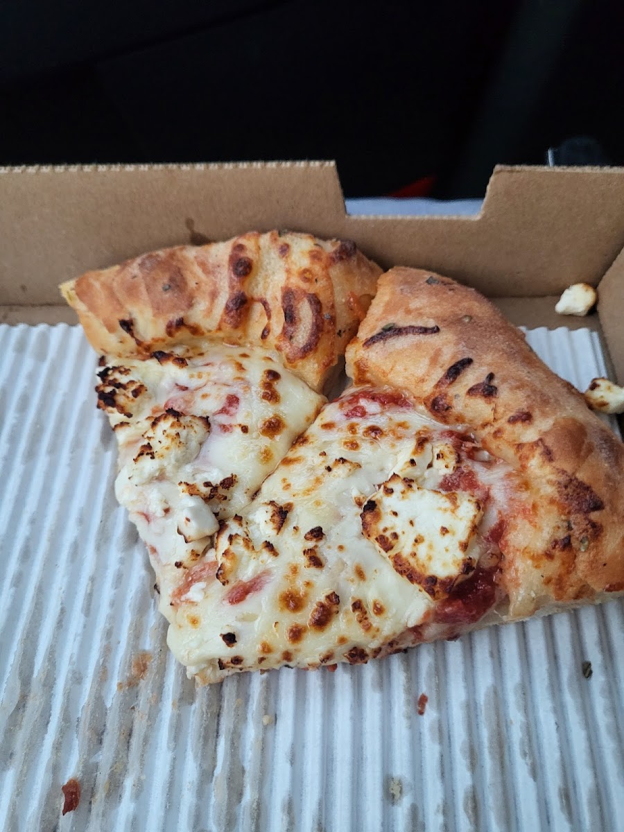 Greek's Pizzeria Photo 9