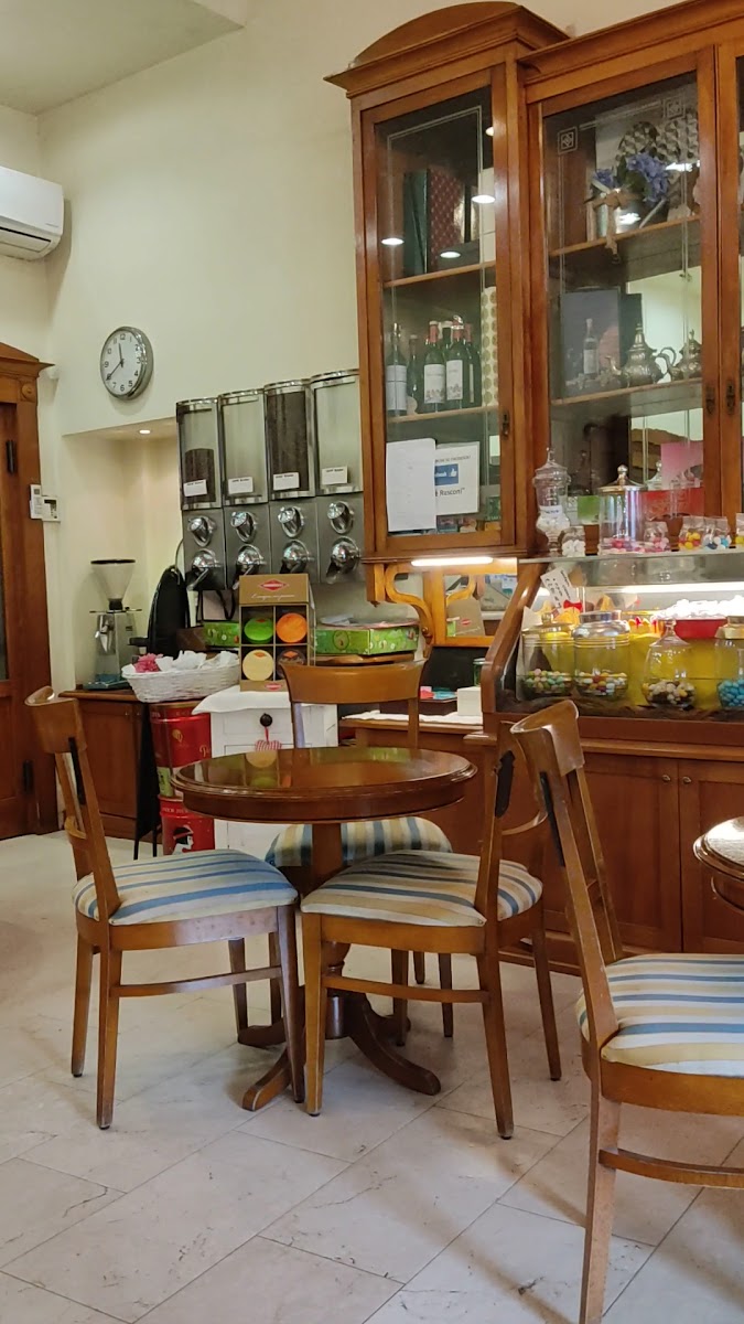 Caffe' Rusconi Photo 2
