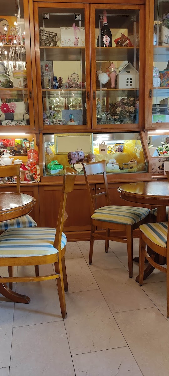 Caffe' Rusconi Photo 4