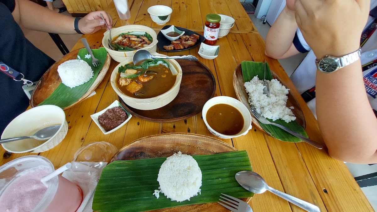Lomi Na Ugong Valenzuela Photo 8