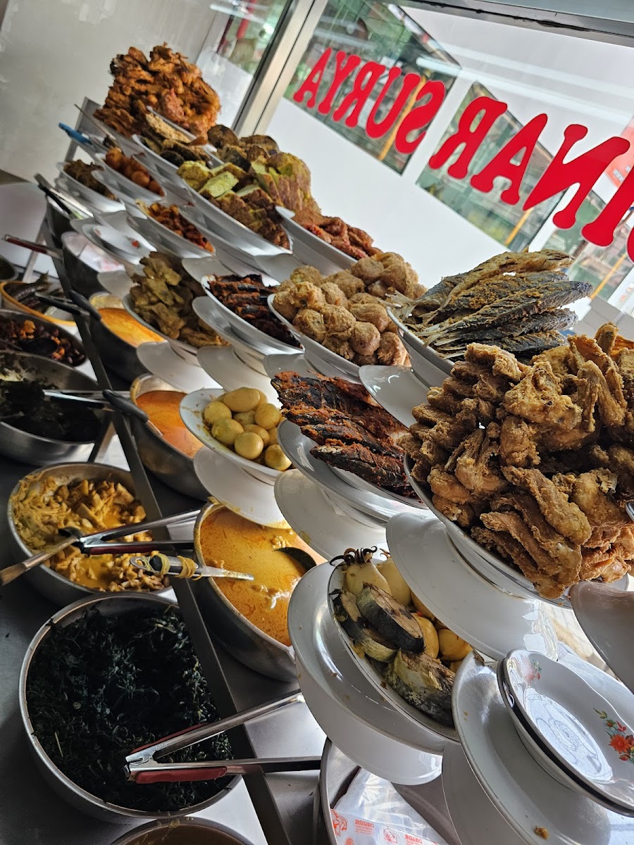 Sinar Surya Masakan Padang Photo 8