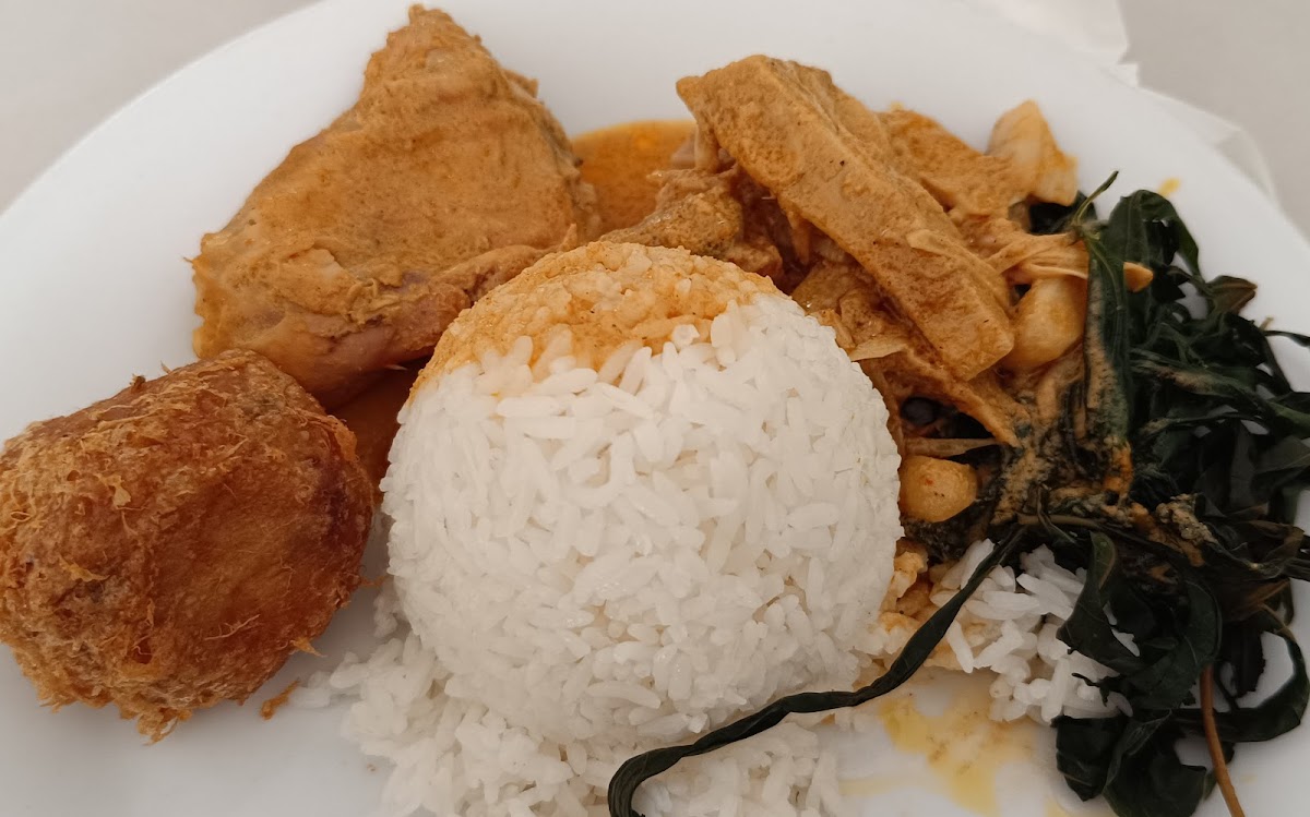 Sinar Surya Masakan Padang Photo 9