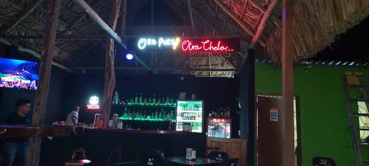 Felipa's Bar Photo 5