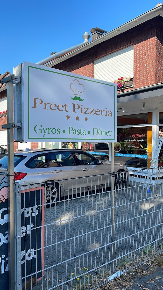 Preet Pizzeria