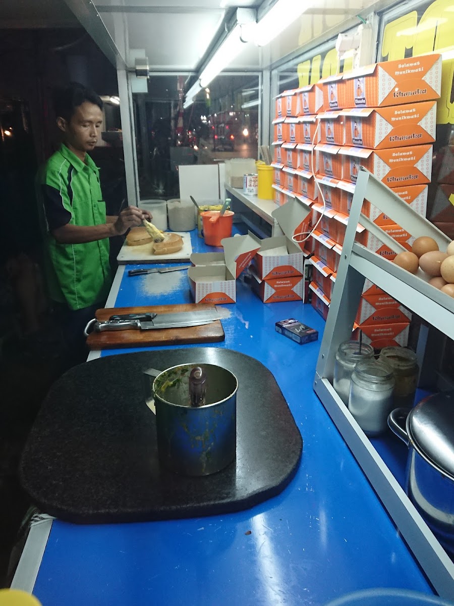 Martabak Manis DAN Telor