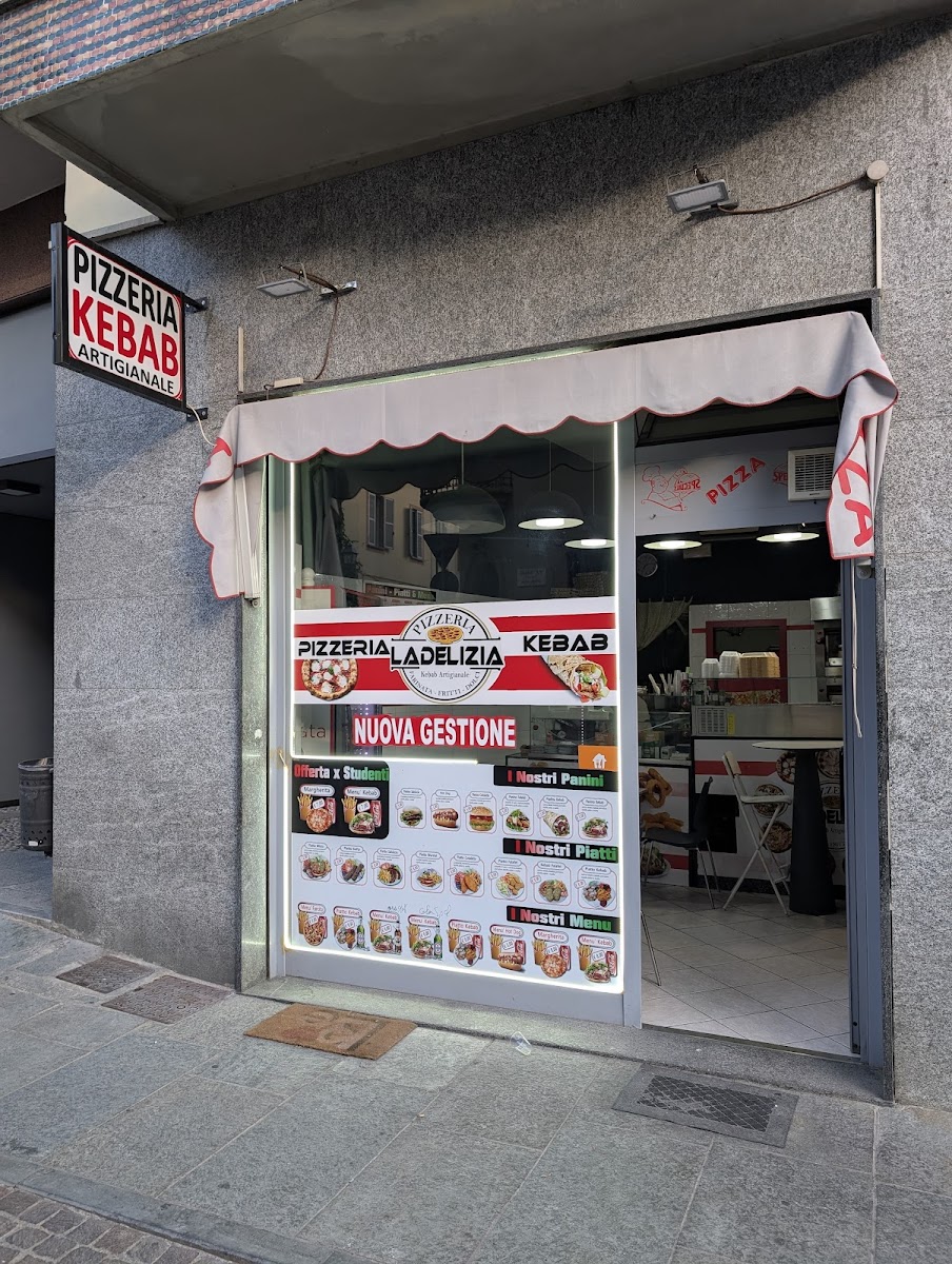 Pizzeria Kebab LA DELIZIA Photo 8