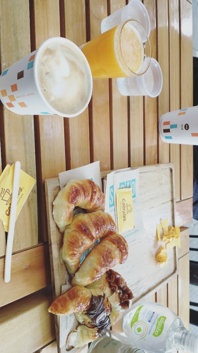 SÃO Medialunas y Café Photo 5