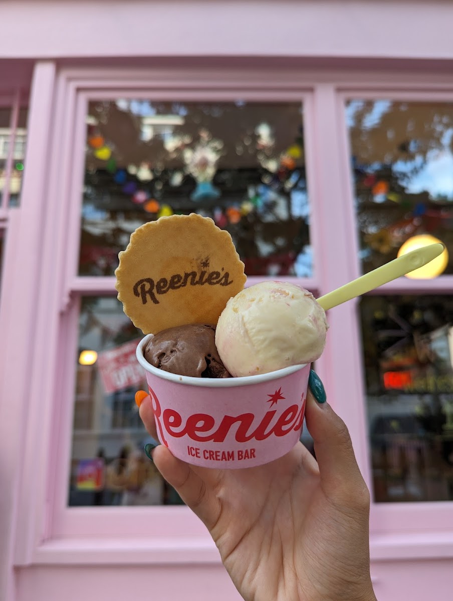 Reenie's Ice Cream Bar Photo 6
