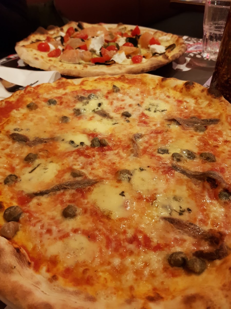 PIZZERIA PIOLA Photo 7