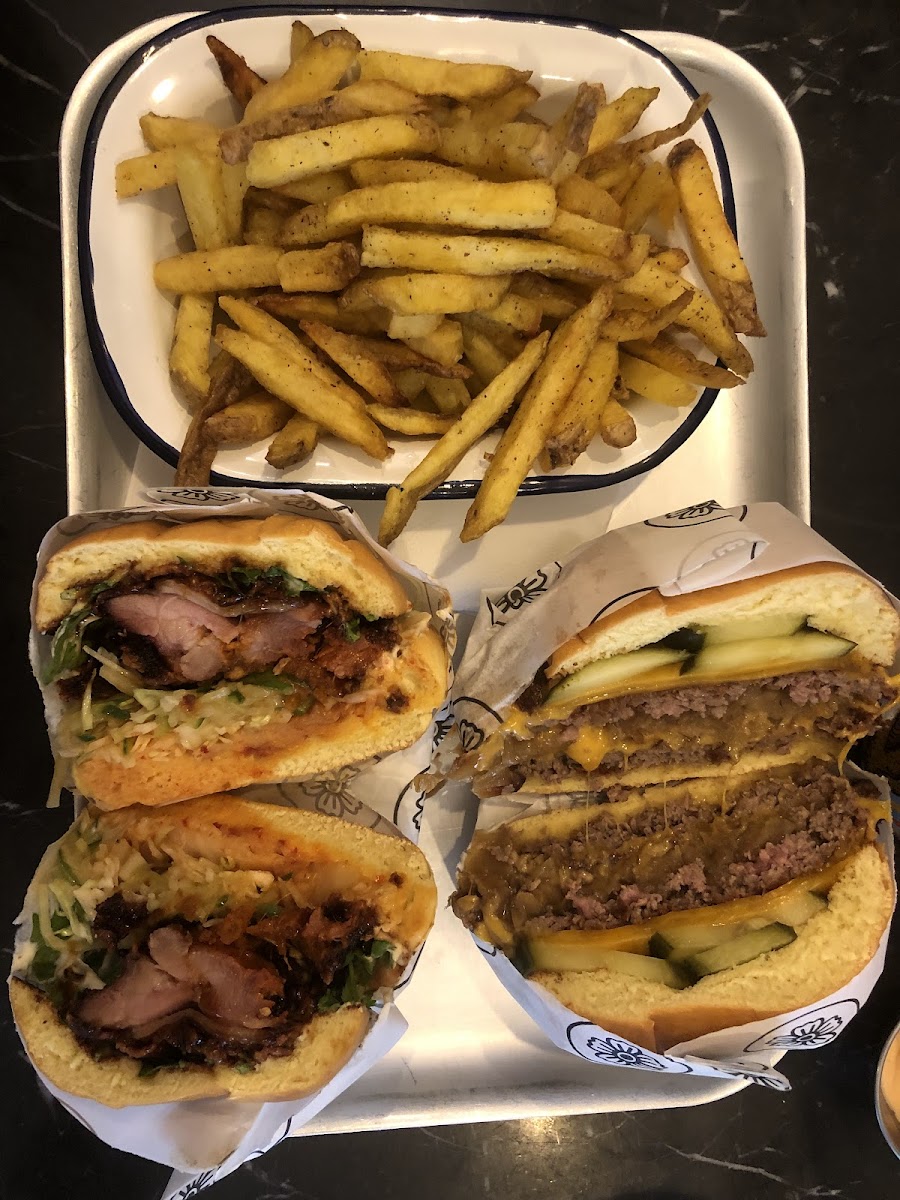 Blossom Burgers Photo 10