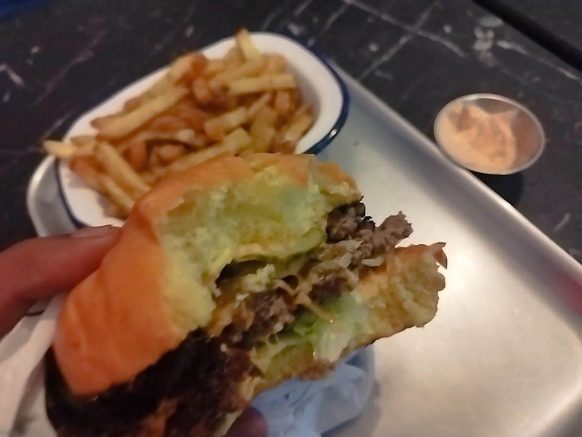 Blossom Burgers Photo 2