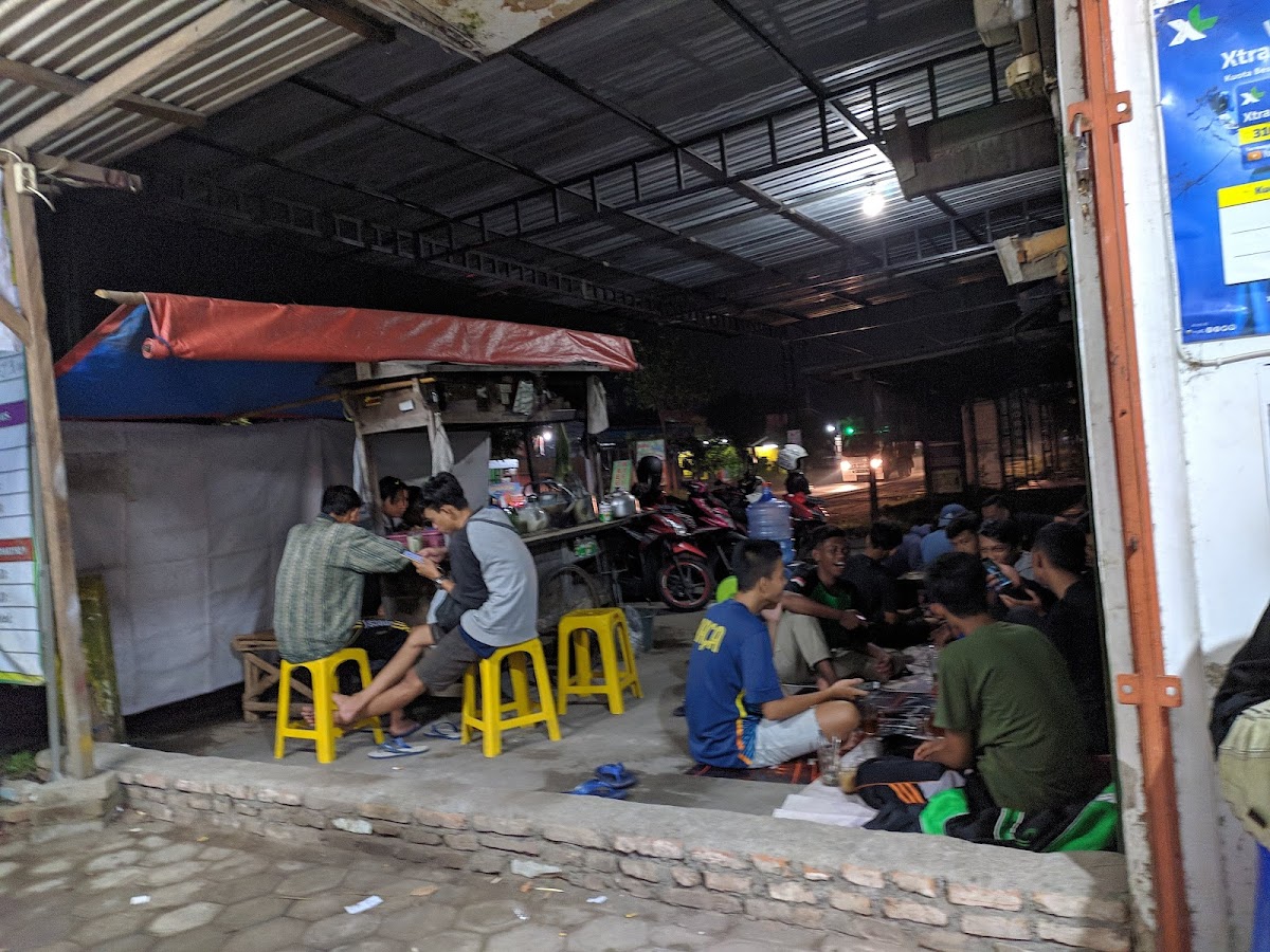 Angkringan Jogja 'DenMas Djoyo' Photo 4