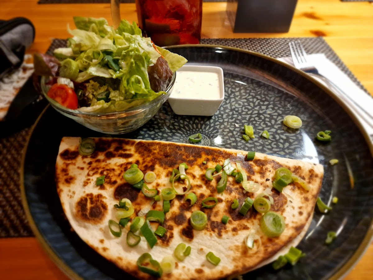 Tasch Burger Bar Photo 8