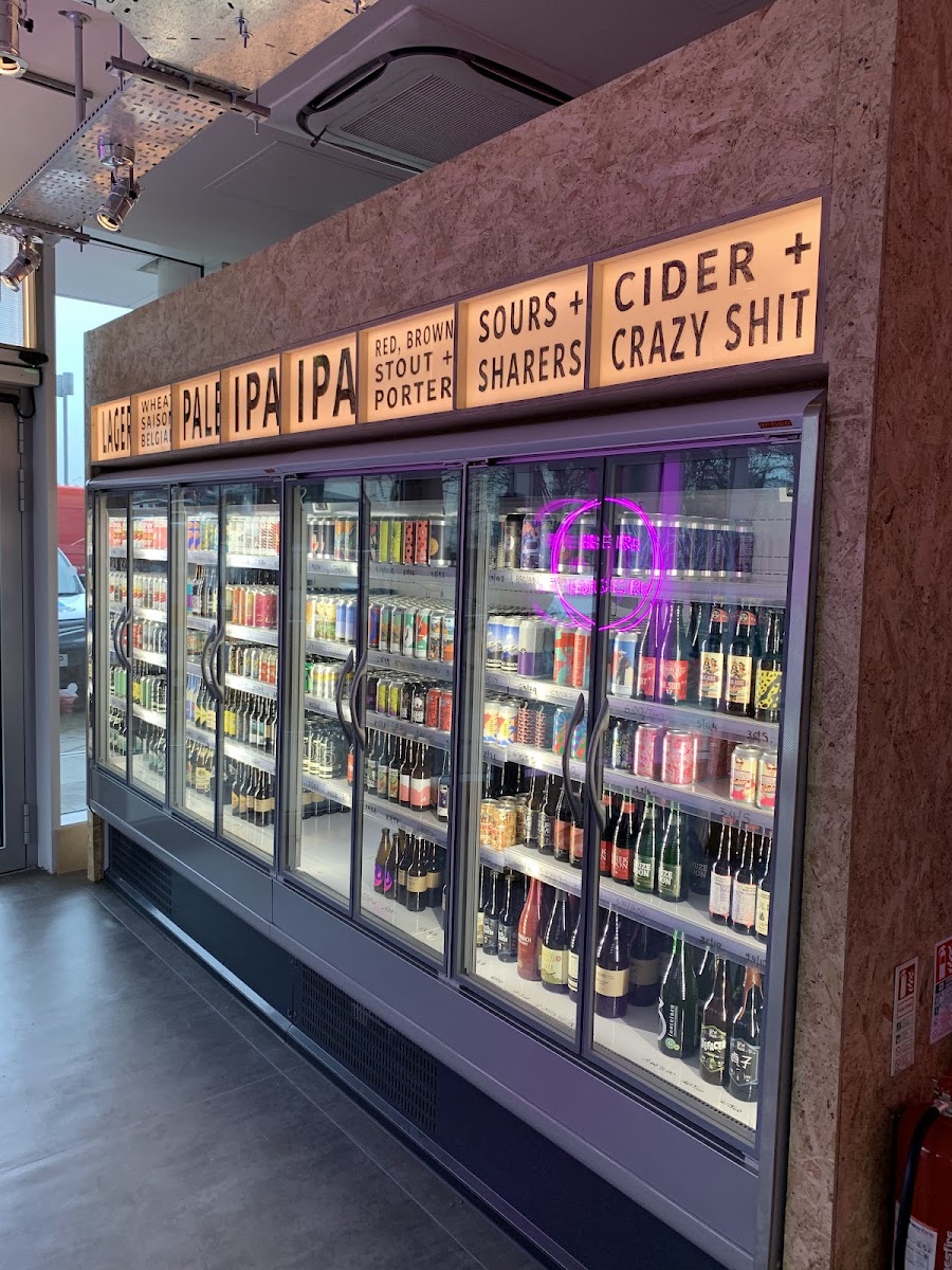 BEER + BURGER