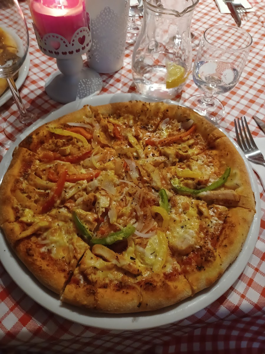 Pizza Etna Photo 6