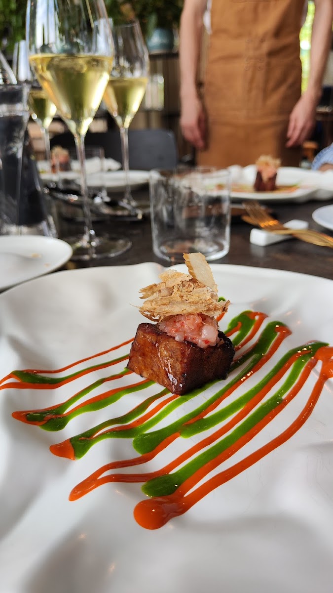Six Restaurant Club Photo 8
