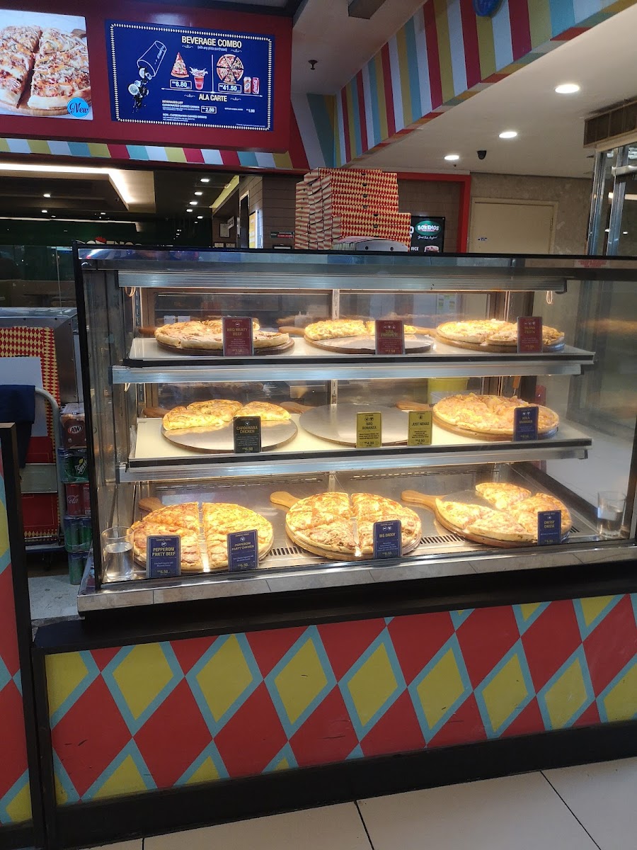 PEZZO @ Centre Point Photo 3
