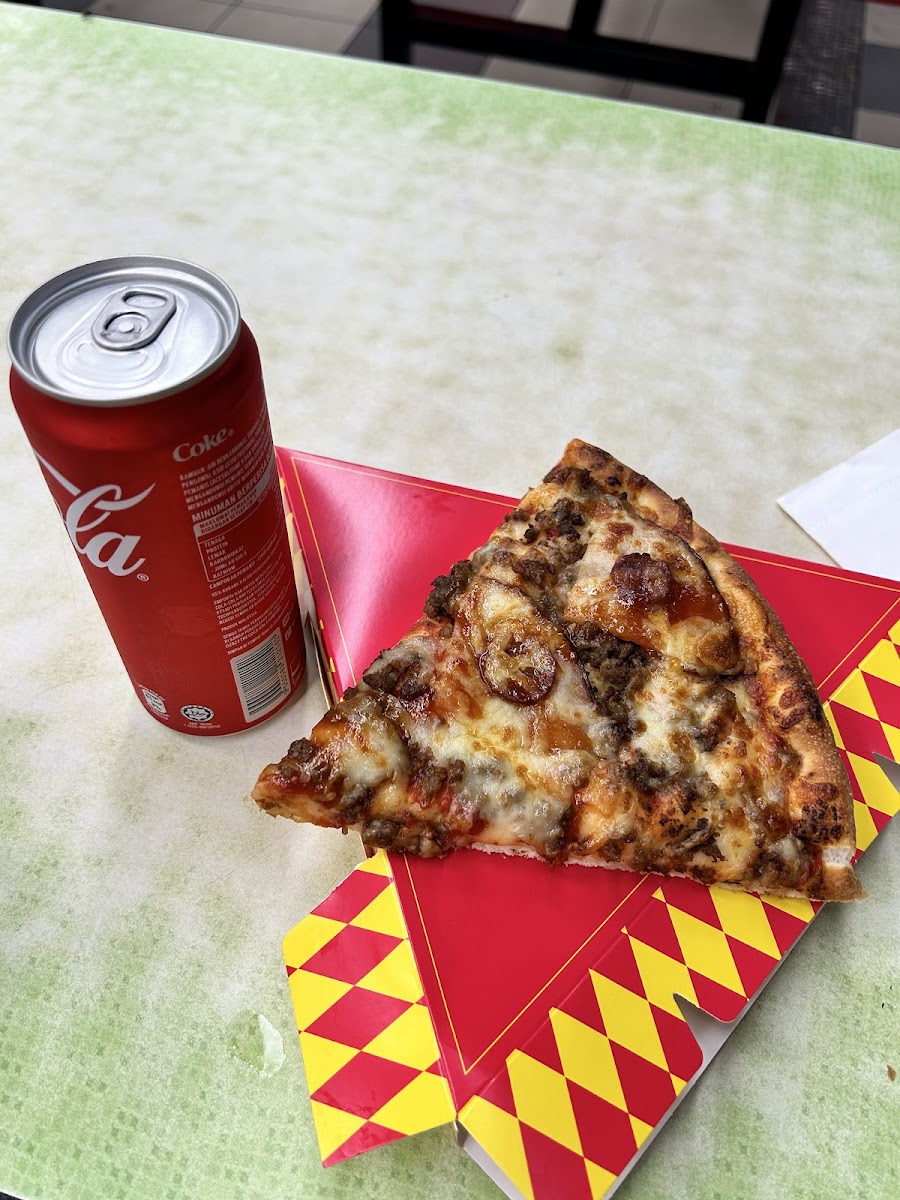 PEZZO @ Centre Point Photo 6