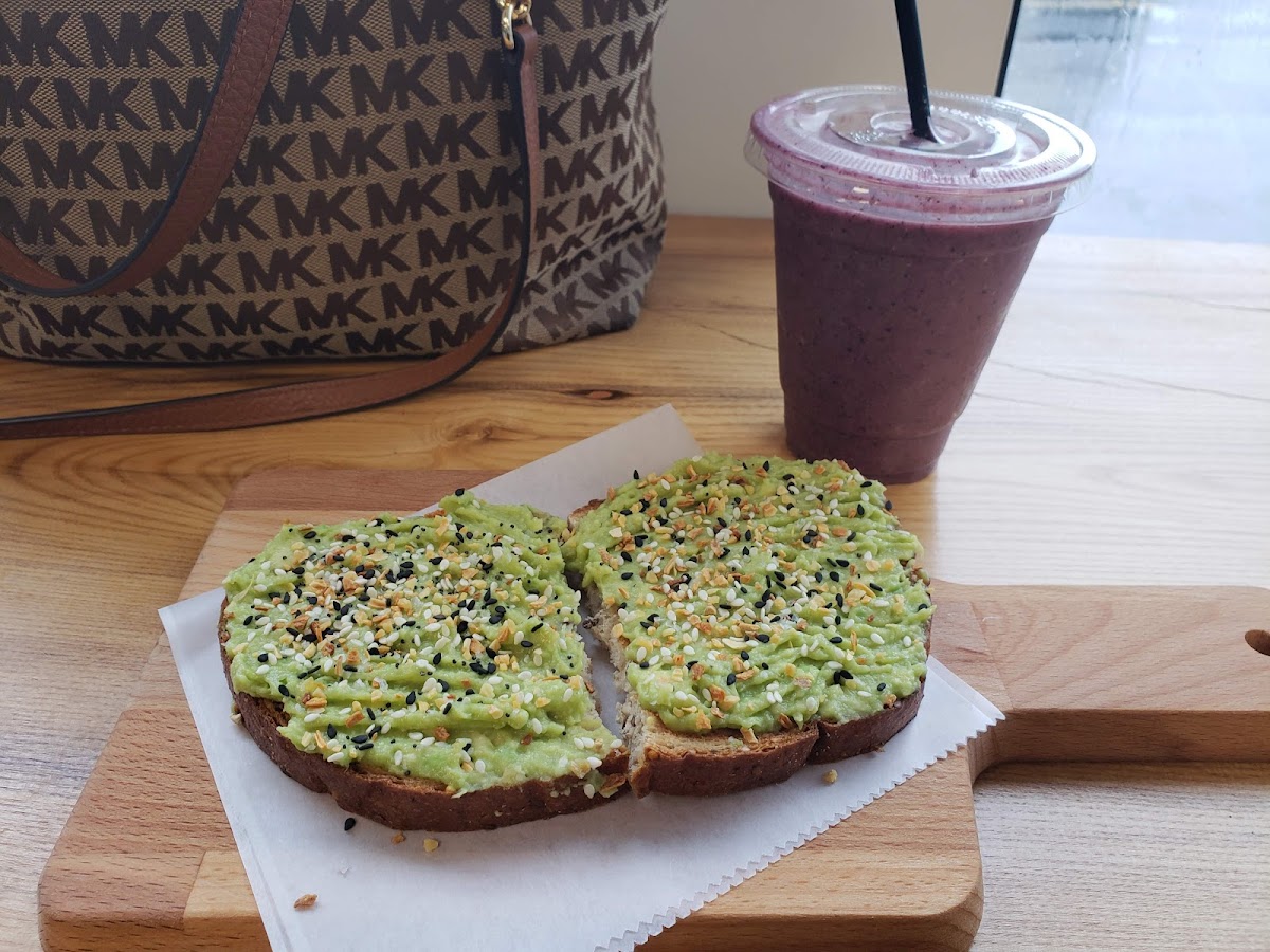 The Blended Berry Photo 6