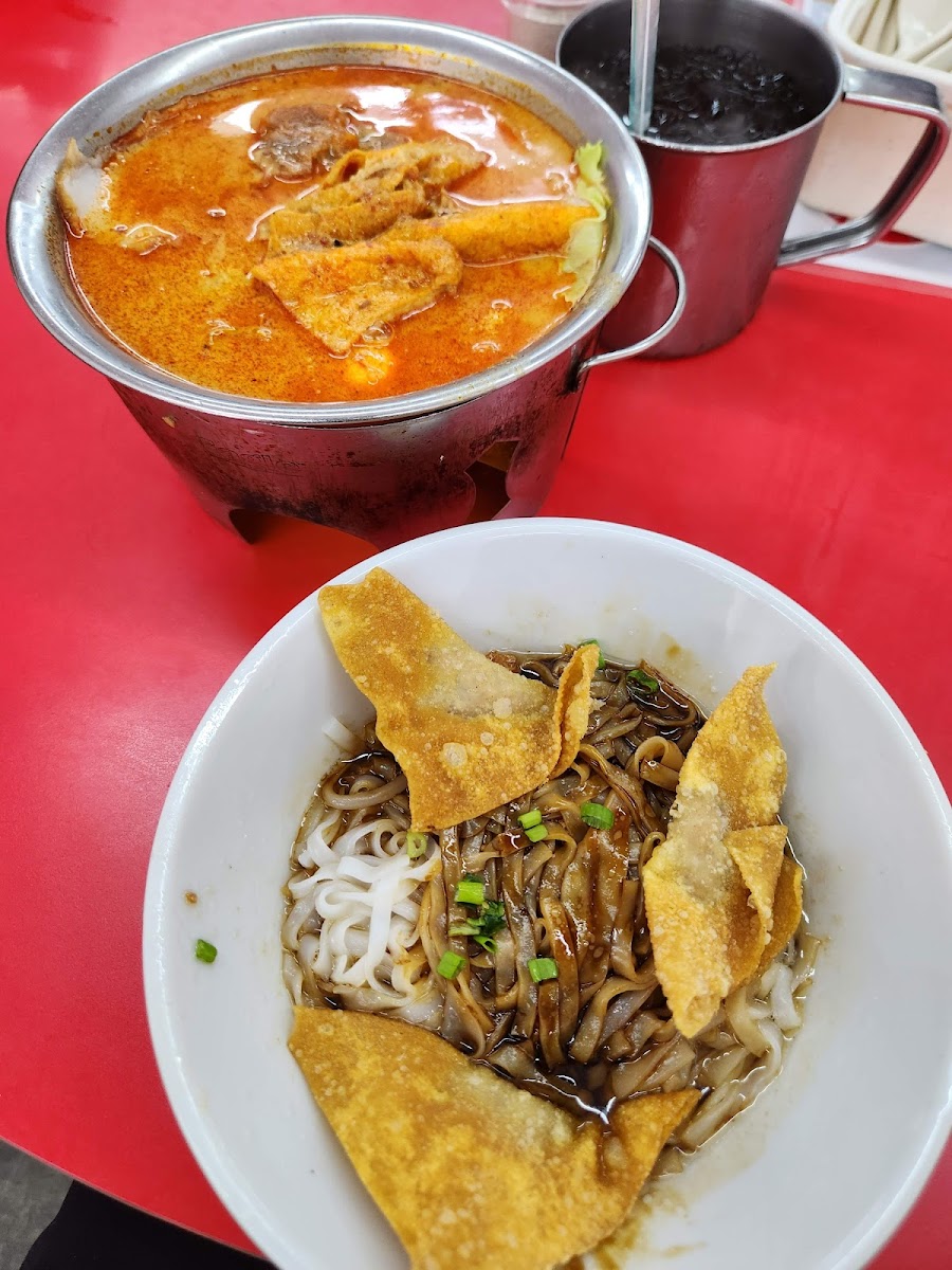 San Yuan Gourmet 汕源面家 Permas Photo 10