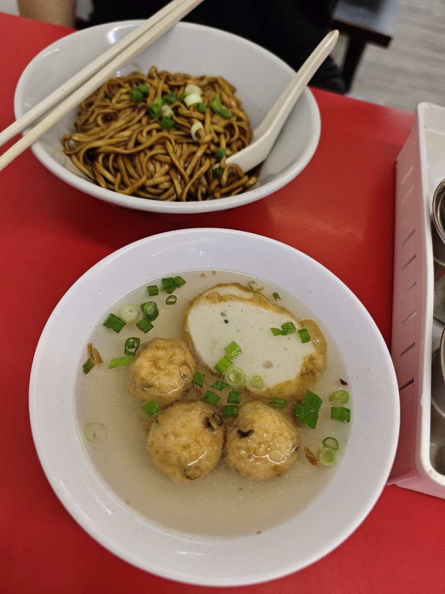 San Yuan Gourmet 汕源面家 Permas Photo 4