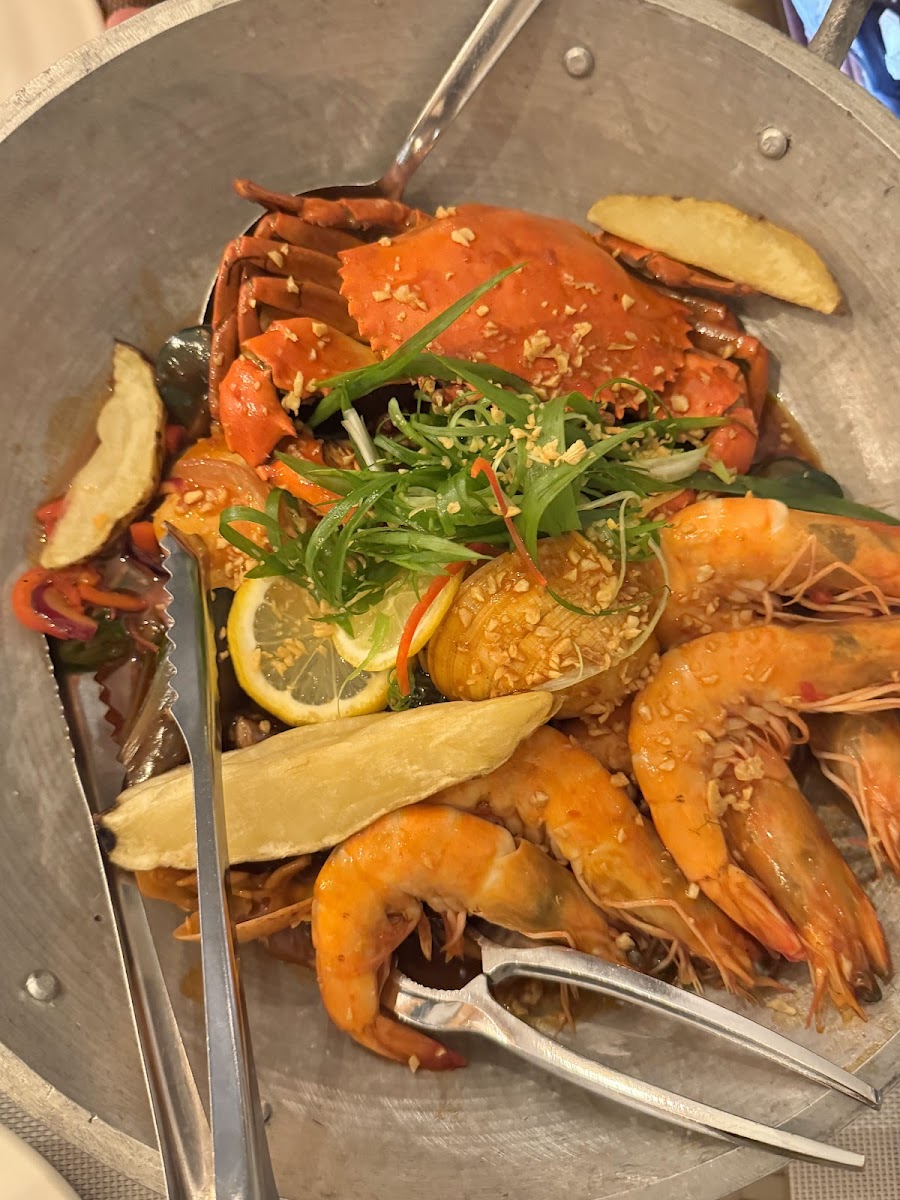 Seafood Boil Grill & Restaurant - Mandaue Photo 6