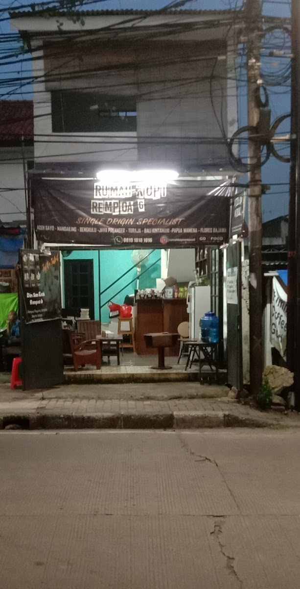 Rumah Kopi Rempoa 6