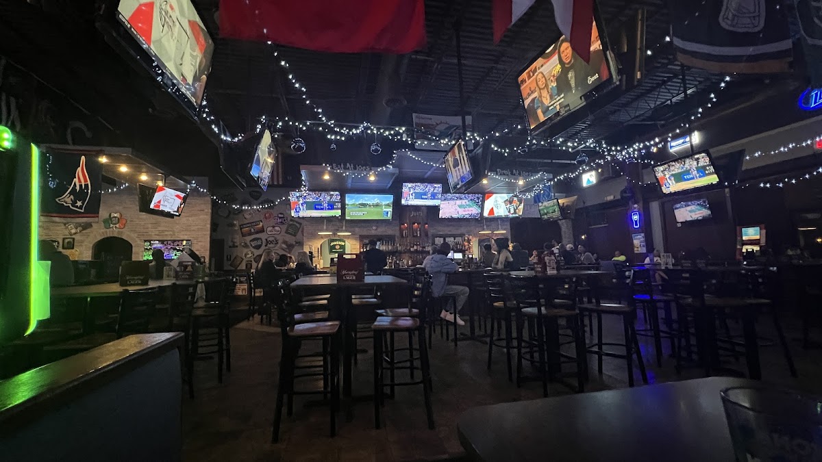 Joe's Pub New Albany Photo 7