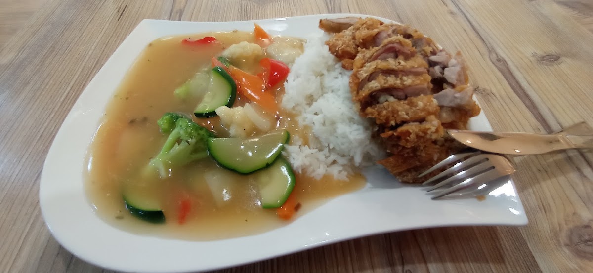 Asia Kitchen Photo 8