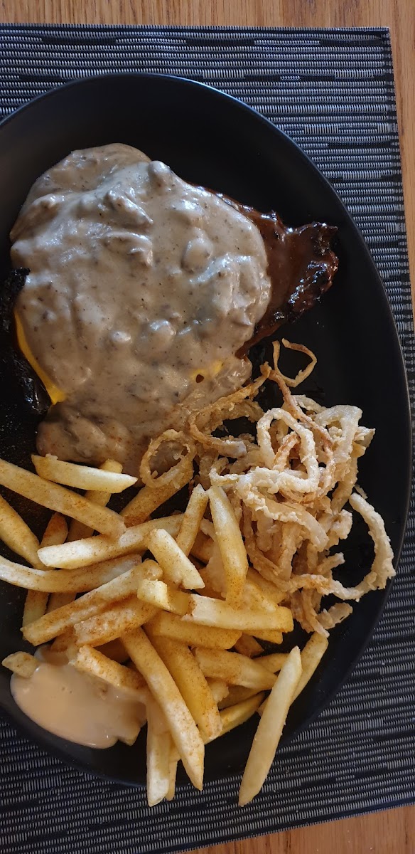 Pensacola Spur Halaal Photo 9