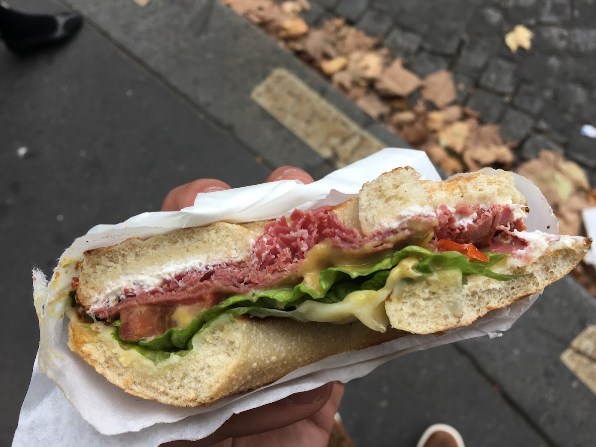 Bagel & Cream Photo 8