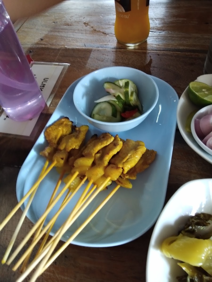 Khao Soi Mae Manee 2 Photo 9