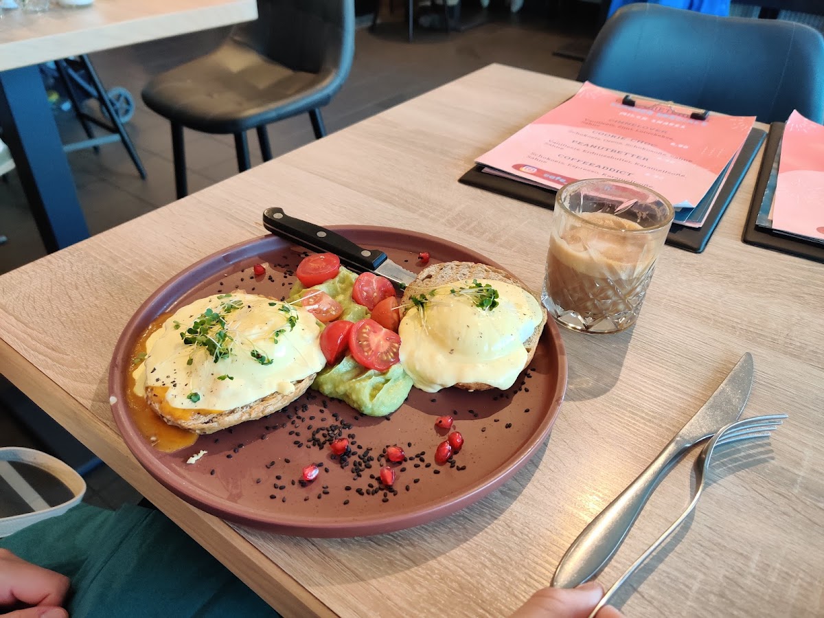 Café Gretchen Photo 6