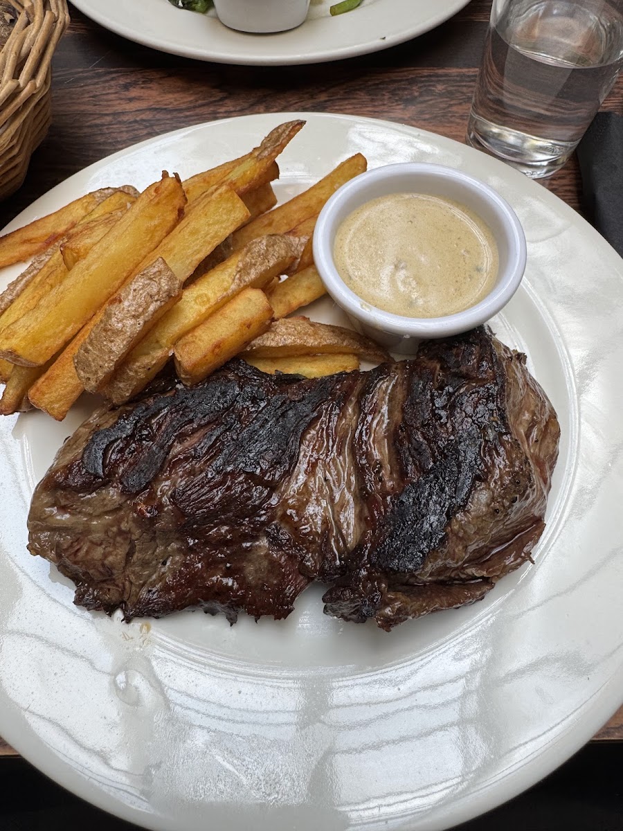 Restaurant Coinstot Vino Paris 2 Photo 3